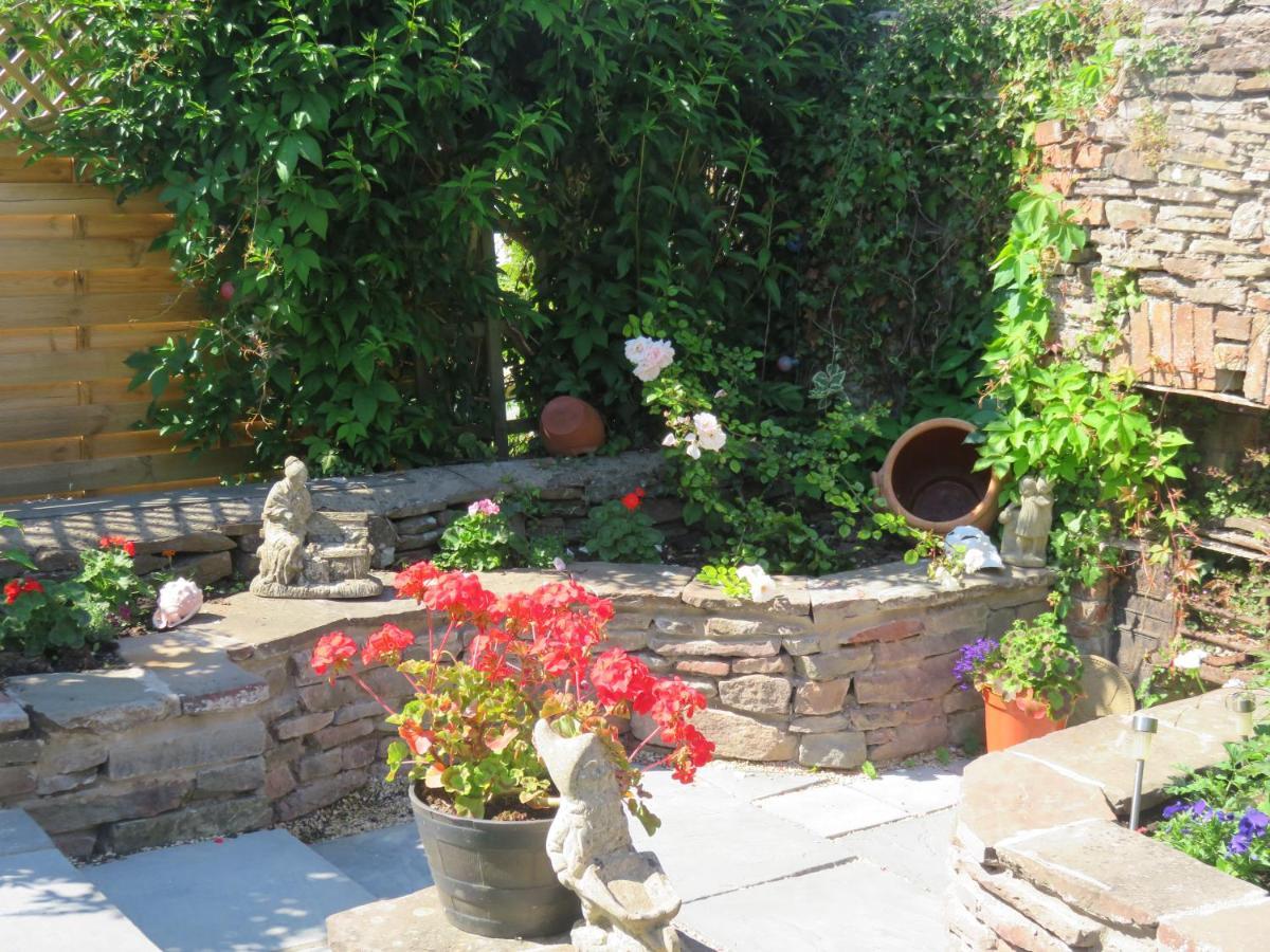 Little Orchard Apartment Pont Yates Екстериор снимка