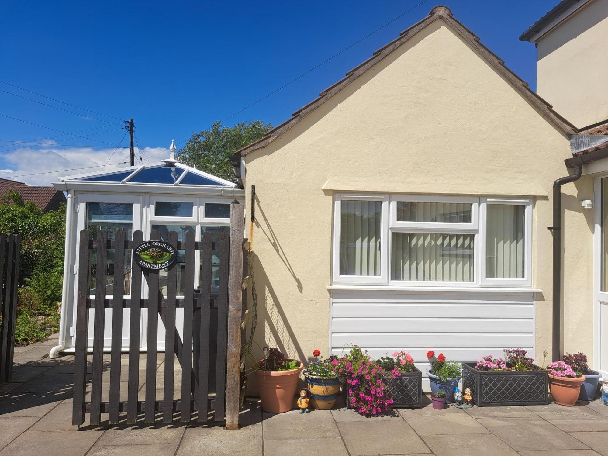 Little Orchard Apartment Pont Yates Екстериор снимка