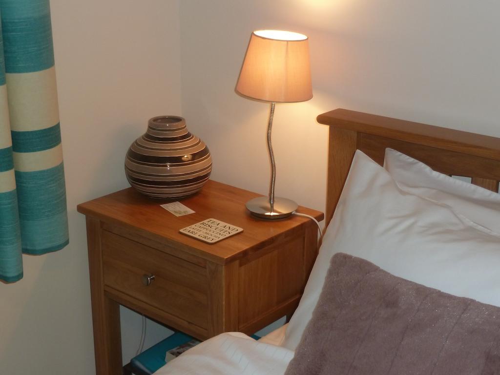 Little Orchard Apartment Pont Yates Стая снимка