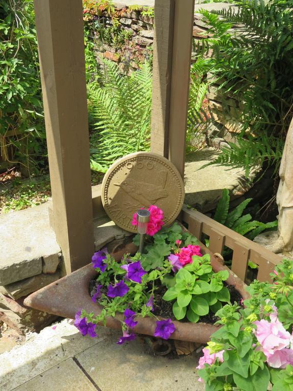 Little Orchard Apartment Pont Yates Екстериор снимка